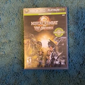 Xbox 360 : Mortal kombat vs Dc Universe